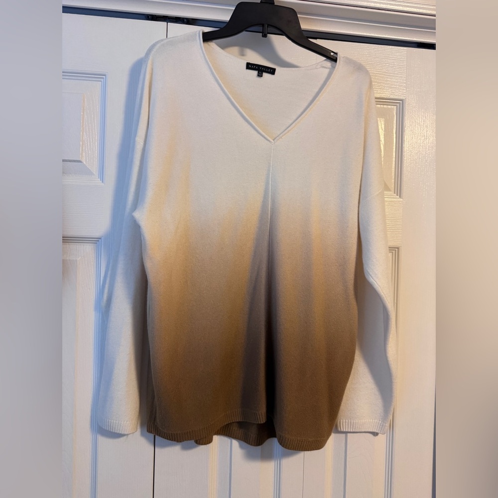 Kensie Ombré V-Neck Sweater - White to Brown